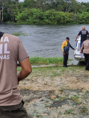 A Polícia Civil do Amazonas (PC-AM), por meio da 38ª Delegacia Interativa de Polícia (DIP) de Itapiranga (a 227 quilômetros de Manaus), prendeu, na sexta-feira (16/05), por volta das 10h, um homem de 40 anos, condenado a seis anos de reclusão por estupro de vulnerável contra uma adolescente de 12 anos, vizinha dele.
