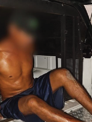 Policiais civis da 38ª Delegacia Interativa de Polícia (DIP) de Itapiranga (a 227 quilômetros de Manaus), prenderam em flagrante, na quarta-feira (29/05), um homem de 42 anos por tentativa de feminicídio contra sua companheira, uma mulher de 30 anos. O crime foi praticado na presença dos três filhos do casal, e a prisão foi realizada no bairro Terra Nova, no município.